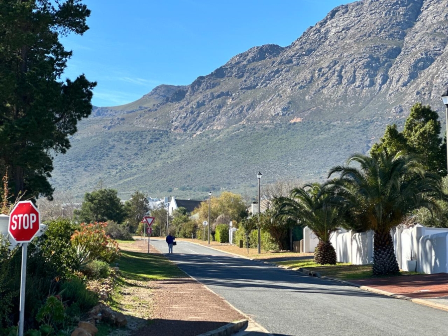  Bedroom Property for Sale in Franschhoek Western Cape